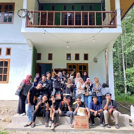 Sugi House Toraja - Penginapan Villa Harian Keluarga -Muat 20 Orang ランテパオ エクステリア 写真